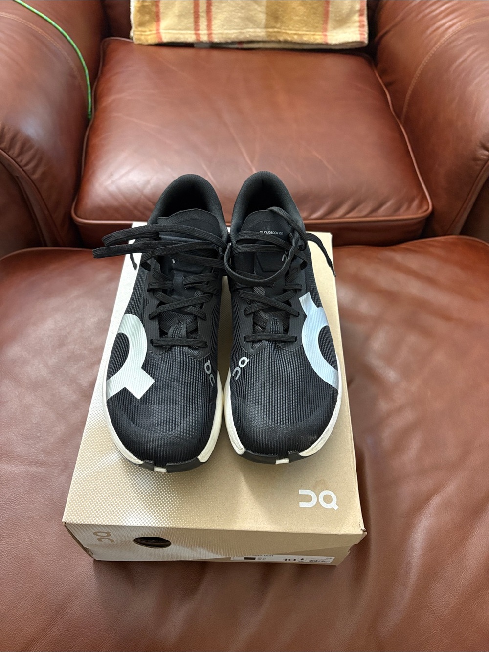 Cloudboom Volt On Cloud Running Women's Black Athletic Running Shoes